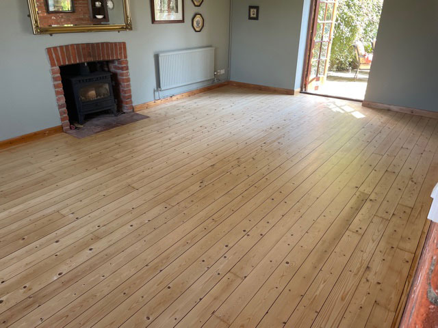Wooden floor cleaning - after